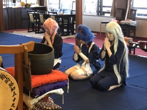 シニアヨガからの、コスプレ撮影