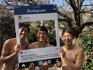 Jリーガーが水行に。