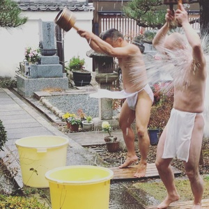 毎月の水行
